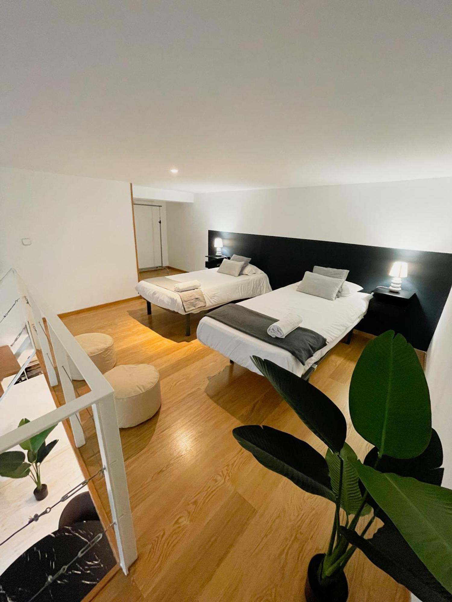 Carretas Duplex Interior Apartment Madrid Luaran gambar